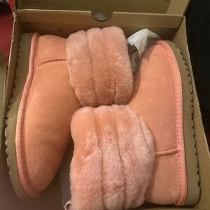 Pink Ugg